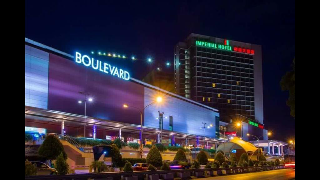 Imperial Grand Suite Apartment Kuching Kültér fotó